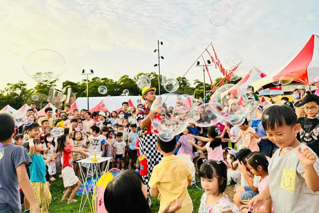 魔術師-鄒尚義-大熊葛格-台中魔術師,魔術表演,魔術秀,魔術商演,氣球秀,活動主持人,兒童魔術,尾牙魔術,川劇變臉,腹語表演_240222_services_05